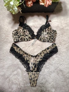 Conjunto de sujetador y braguita Victoria's Secret 34C/mediano - Imagen 1 de 9