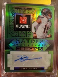 2024 Obsidian - Patch giocatori Jeff Okudah NFL AUTO materiale matrice texani 2/5 - Foto 1 di 3