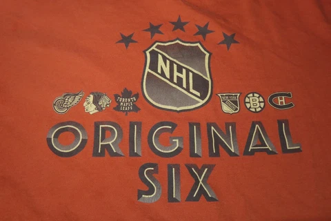 The Original Six NHL CANADIENS LEAFS BRUINS HAWKS RANGERS RED WINGS (XL) T-Shirt Cover