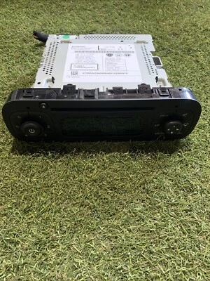 Autoradio Stereo Fiat Panda Anno 2017 Nero Opaco Cod 07356347900 - Immagine 1 di 4