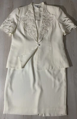 Conjunto de traje chaqueta y falda de encaje bordado blanco marfil Night Studio talla 18 Foto 1 de 4