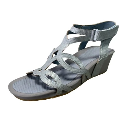 Baretraps Raeanne Sandal Wedge Embossed Hook Loop Vegan Women's Shoe Size 9M - Image 1 of 4