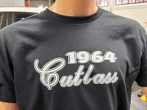 1964 CUTLASS MENS T SHIRT LARGE FRONT PRINT RETRO OLDSMOBILE 442 F85 CLASSIC - Picture 1 of 1