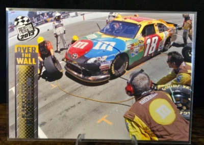 Press Pass - 2013 - M & M's - #67 NASCAR - Pit Crew - Card - Image 1 of 2