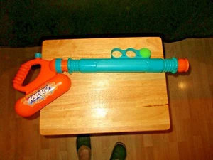 1992 Kenner Nerf Hydro Bazooka Water Blaster Missing the ball on the string  - Picture 1 of 5