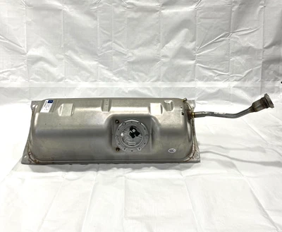 📌 MERCEDES-BENZ SLC300 2012-2020 TANQUE DE COMBUSTIBLE DE GASOLINA CON CUELLO DE LLENADO 172-470-02-00 OEM Foto 1 de 4