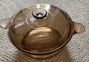 Corning Ware Pyrex Ambra Vision Ware coperchio 4,5 L vintage forno olandese pentola stock USA - Foto 1 di 4