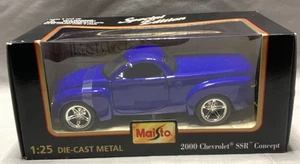 SCALA 1/25 2000 CHEVROLET SSR MAISTO EDIZIONE SPECIALE METALLO PRESSOFUSO BLU - Foto 1 di 4