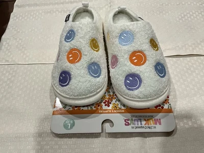 Muk  Luks Novelty Women’s Slip On Smiley Faces Comfort Slippers L 9-10 NIP - Image 1 of 4