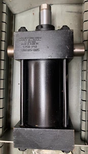 Ortman Fluid Power 7L ER HYD 3.25 X 3.00 NC Hydraulic 1350 PSI - Picture 1 of 5