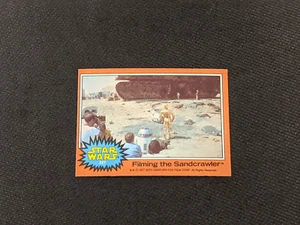 1977 Star Wars Series 5 Filming the Sandcrawler Card #327 C-3PO R2D2 - Bild 1 von 5