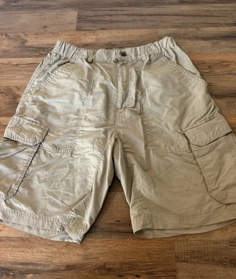 REI 100% Nylon Ripstop Hiking Fishing Shorts Men’s M Zippered Pockets 8” Inseam - Image 1 of 4