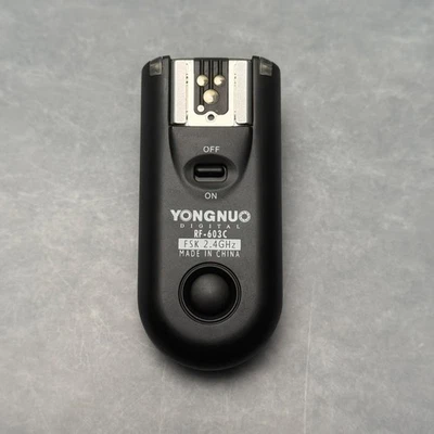 YONGNUO RF 603C 2.4G Wireless Flash Trigger For Canon - Image 1 of 4