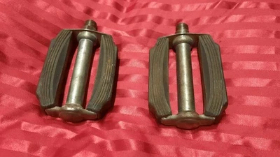 Pedales de goma Union negros vintage Foto 1 de 2