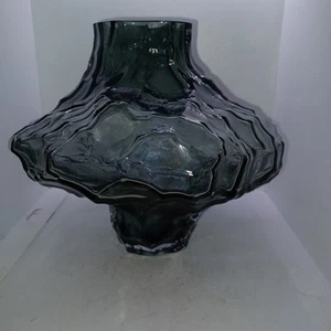 Wunderschöne klassische unregelmäßige rauchige Vase. H:6,7", B:7,48". Toller Dekoartikel. - Bild 1 von 6