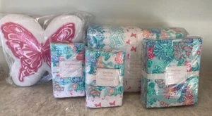Pottery Barn Kids Lilly Pulitzer Einhorn Patchwork Quilt Kissenbezüge in Blüte Bettwäsche + - Bild 1 von 5