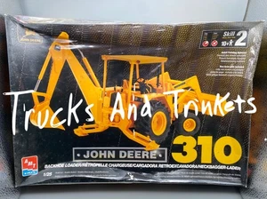 1/25 AMT ERTL 15043 1999 Issue John Deere 310 Backhoe Factory Sealed New - Picture 1 of 9