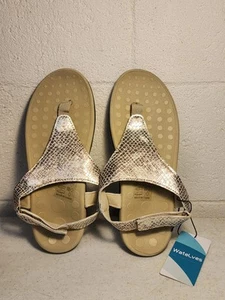 Watelves Women's Shiny Snakeskin Sport Sandals Size 8.5 NEW - Picture 1 of 3
