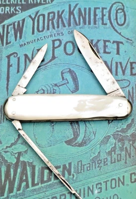 Antique HAMMER BRAND NEW YORK KNIFE CO Sleeveboard Lobster Penknife Nice Pearl - Image 1 of 4