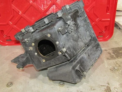 1996-2002 Nissan Pathfinder OEM air filter cleaner box housing 97 98 99 00 01 02 - Image 1 of 4