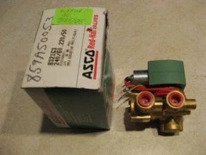 Asco Red-Hat II Solenoid Valve 8321G3 1/4" 240V 3 Way - Foto 1 di 4