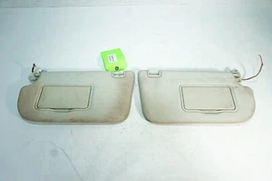 12-14 Ford Focus SE OEM Front Right & Left Side Sun Visor W/ Mirror 5065 - Bild 1 von 17