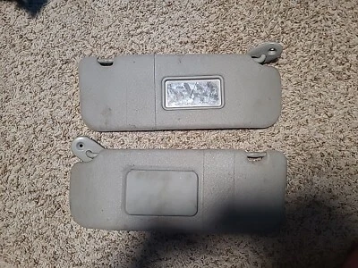2003-2004-2005-2006-2007-2008 TOYOTA MATRIX Sun Visor Sunvisor PAIR SET OEM - Image 1 of 3