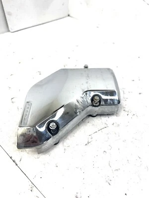 98 SUZUKI INTRUDER VS800 800 OEM CUBIERTA DE PIÑÓN PRINCIPAL CUBIERTA CROMADA Foto 1 de 4