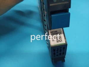 HDS AMF300 3282389-C DKR5C-J30SS 300G 10K 2.5 " SAS storage hard drive - Picture 1 of 3
