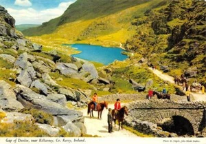 Postal Vintage GAP OF DUNLOE Killarney, Condado de Kerry IRLANDA 4x6 Hinde - Imagen 1 de 2