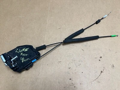 Actuador de bloqueo eléctrico con pestillo de puerta Subaru Forester 2014-2016 usado OEM LT trasero Foto 1 de 4