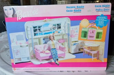 Rare NRFB Barbie Maison Radio / Casa Radio vintage 2000 Made In CZECH REP #48152 - Imagen 1 de 4