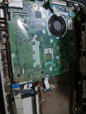 Hp Compaq 15-P140na Motherboard tested and working (beats audio) - Image 1 of 4