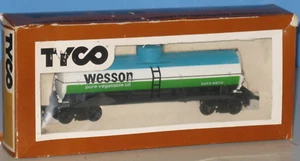 TYCO HO 40' Single Dome Tank Car, Wesson, #9876 - Picture 1 of 2