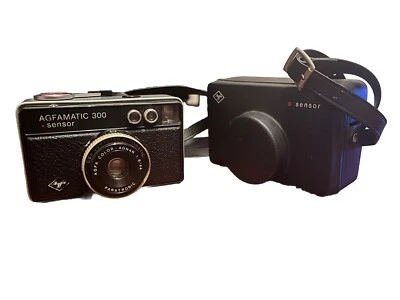 VINTAGE AGFA AGFAMATIC 300 SENSOR PARATRONIC COLOR CAMERA UNTESTED WITH CASE VGC - Image 1 of 4