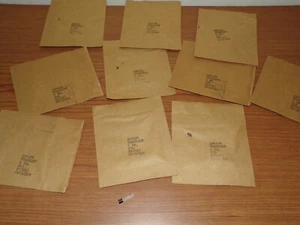 2N4124 Transistors (Sale for 25) - Picture 1 of 2