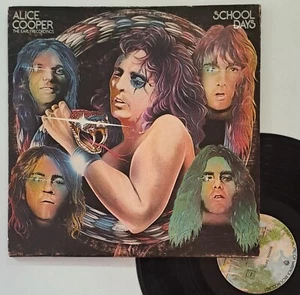 LP 33T Alice Cooper "School days - The early recordings" - (TB/TB) - Picture 1 of 4