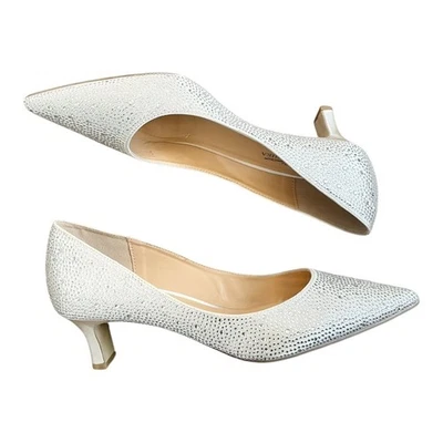 Zapatos de salón Jewel Badgley Mischka para mujer Frenchie diamantes de imitación dorado brillo EE. UU. 8,5 novia Foto 1 de 4