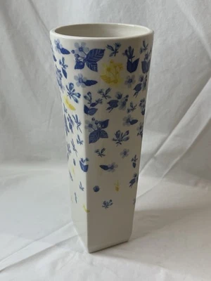 Jarrón Anthropologie Victoria Geo Floral Azul 12” Alto Raro Agotado Foto 1 de 4
