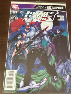 Justice League of America #54 (DC Comics April 2011) - Picture 1 of 1
