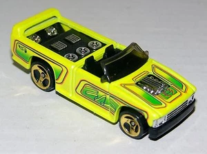 Mini camión Sonic Special Hot Wheels - ventanas tintadas negro Int - Malasia 1998 - Imagen 1 de 3