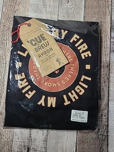 Twos Company Cue And Brew Apron W/Bottle Opener And Beer Pocket New Unopened - Picture 1 of 15