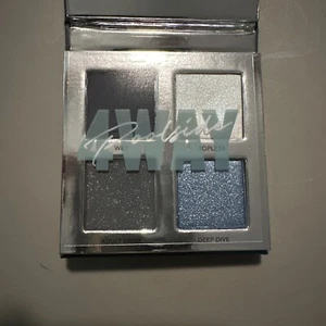 Haus Laboratories Four-Way Shadow Palette by Lady Gaga 4 Poolside - Picture 1 of 3