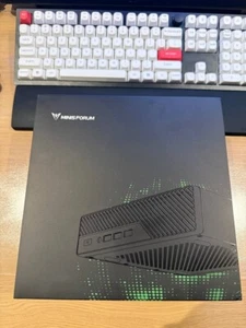 MINISFORUM MS-01 S1290 Mini PC Intel Core i9-12900H, Crucial DDR5 16G*2, No SSD - Afbeelding 1 van 11