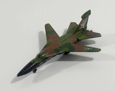 F-111 Aardvark。 Road Champs 压铸金属 — 第 1/4 张图片