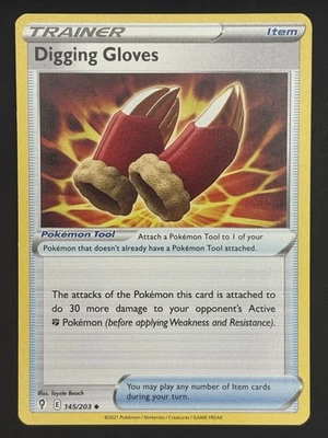 Digging Gloves Item Trainer Card 145/203 Evolving Skies  - Image 1 of 2