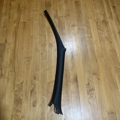 A PILAR MOLDURA PARABRISAS TABLERO NEGRO LH LADO IZQUIERDO TOYOTA CELICA GT 1994-1999 OEM Foto 1 de 4