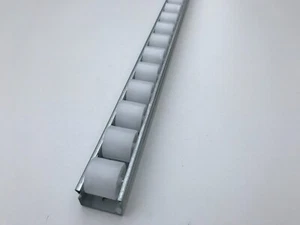 riel carril de rodillos ruedas roldanas con ruedas plástico Ø 28 mm blanco - Imagen 1 de 3