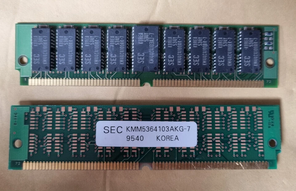 32MB Kit (2 x 16MB)  SEC KMM5364103AKG-7  72-Pin  EDO Memory Modules - Image 1 of 1