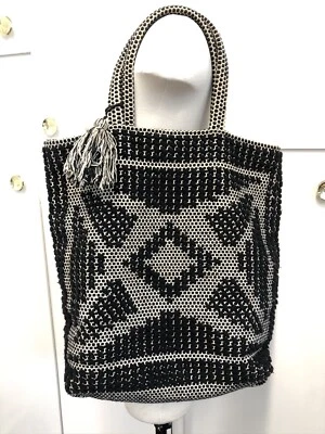 Bolso de Mano Abercrombie & Fitch Negro Algodón Texturizado Completamente Forrado Doble Asa  Foto 1 de 4